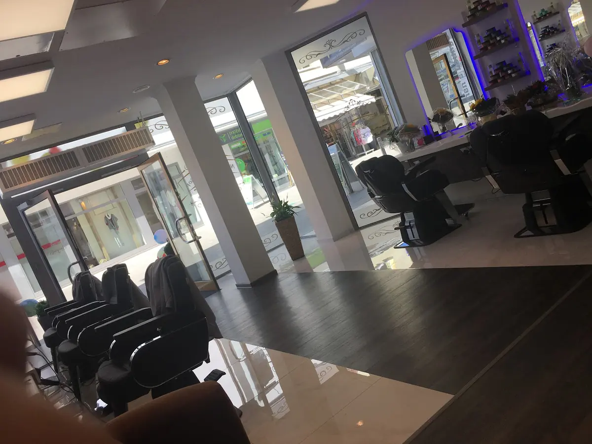 Nunus Barber Shop photo (photo 2 of 3)
