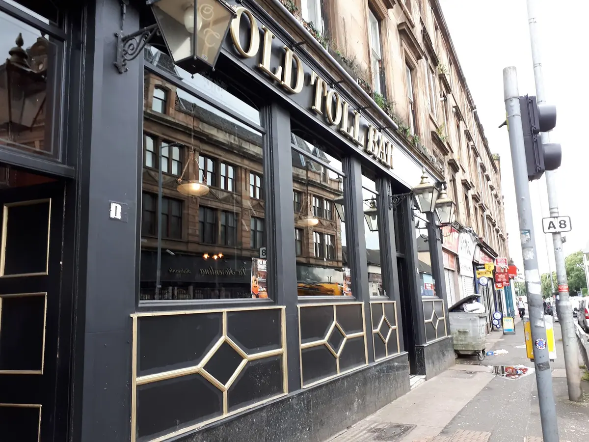 The Old Toll Bar — Bars in Glasgow