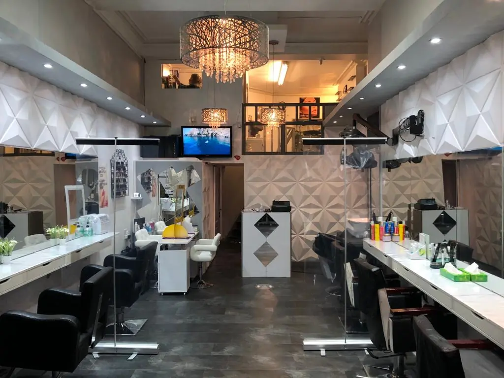 Meetra's House Of Beauty
