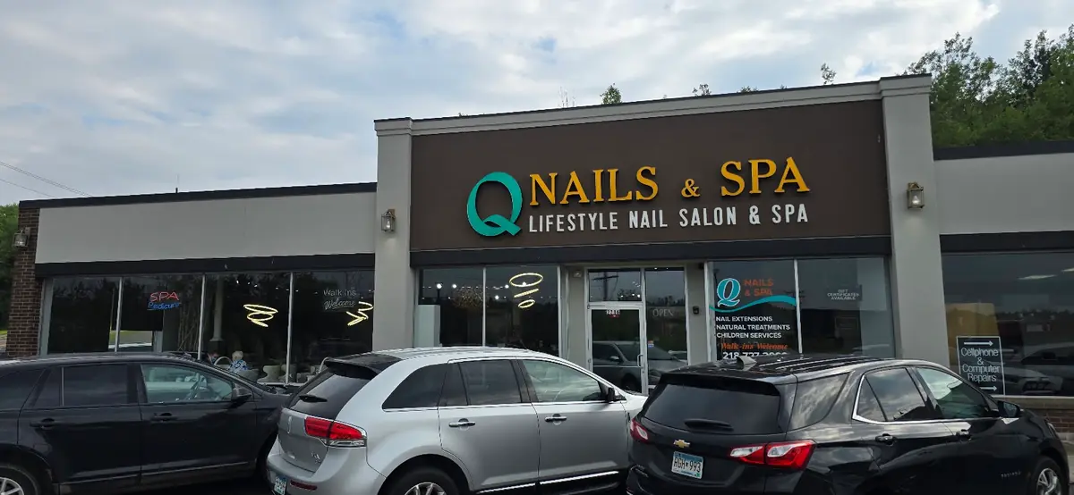 QNails photo (photo 2 of 3)
