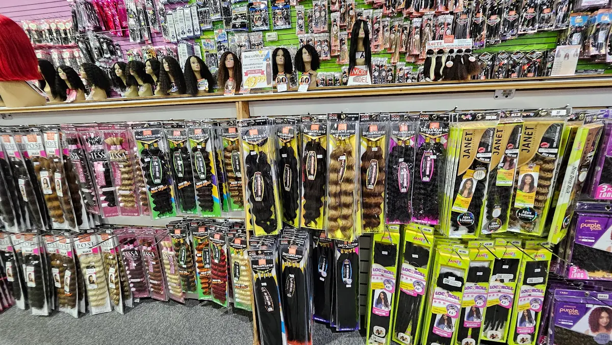 New Hope Beauty Supply photo (photo 2 of 3)