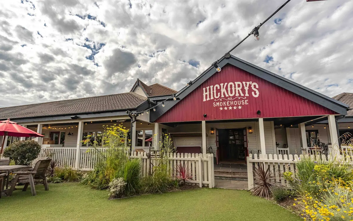 Hickory's Smokehouse Southport photo (photo 1 of 3)