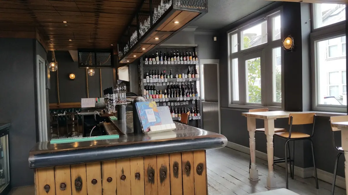 The Urchin Brewery & Shellfish Pub — Bars in Hove