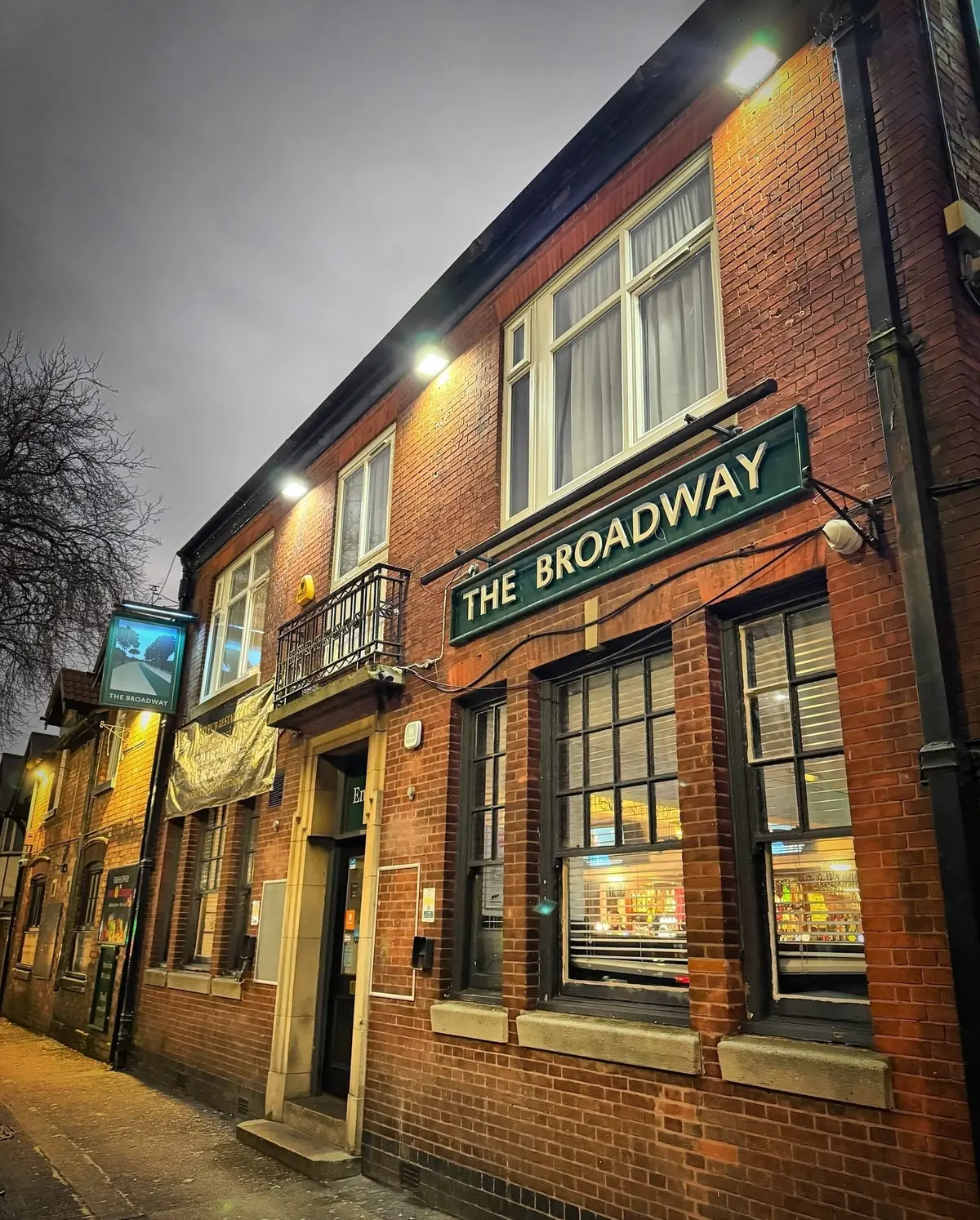 The Broadway Bar & Grill photo (photo 1 of 3)