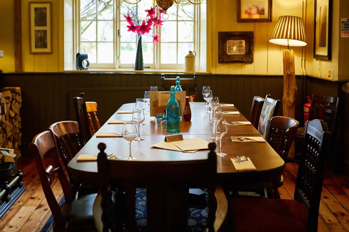 The Bear & Ragged Staff, Romsey