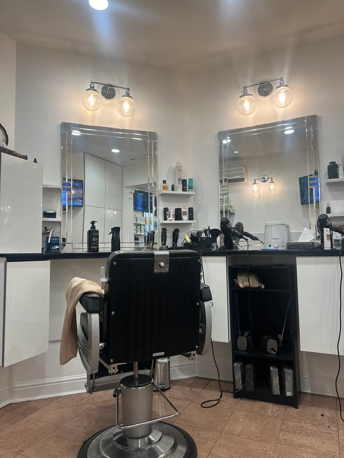 Amir Salon - New Quebec St photo (photo 2 of 3)