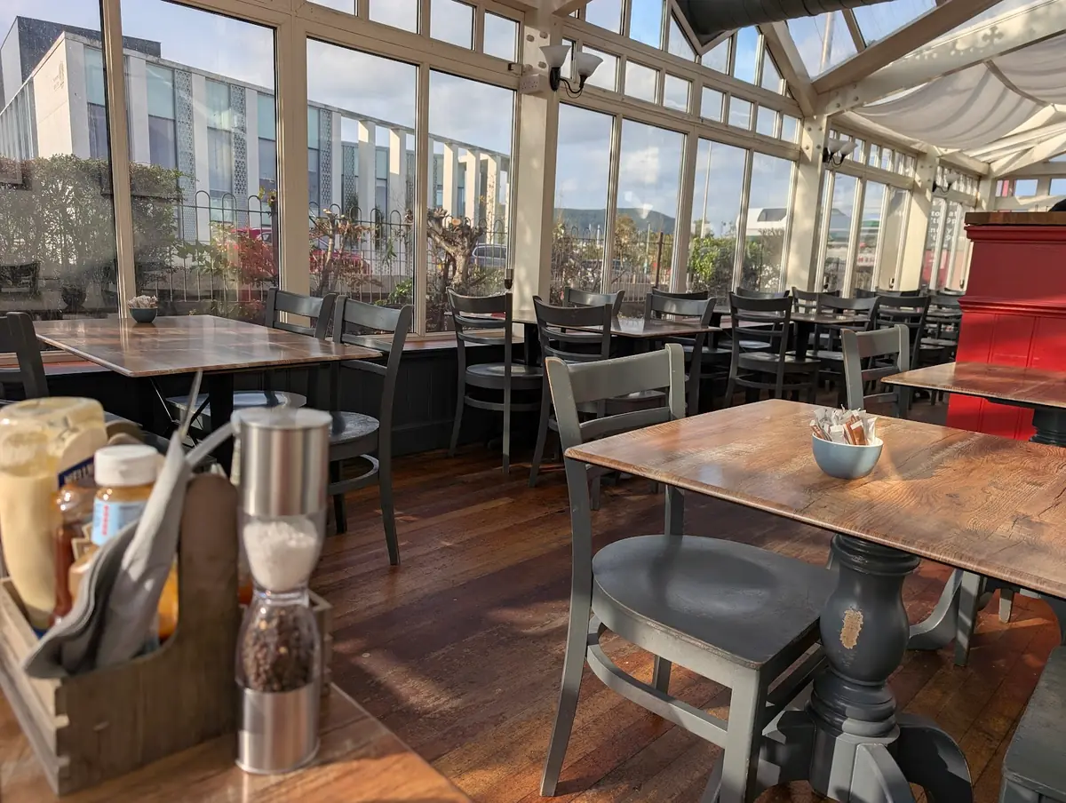 Lorimers Family Restaurant photo (photo 1 of 3)