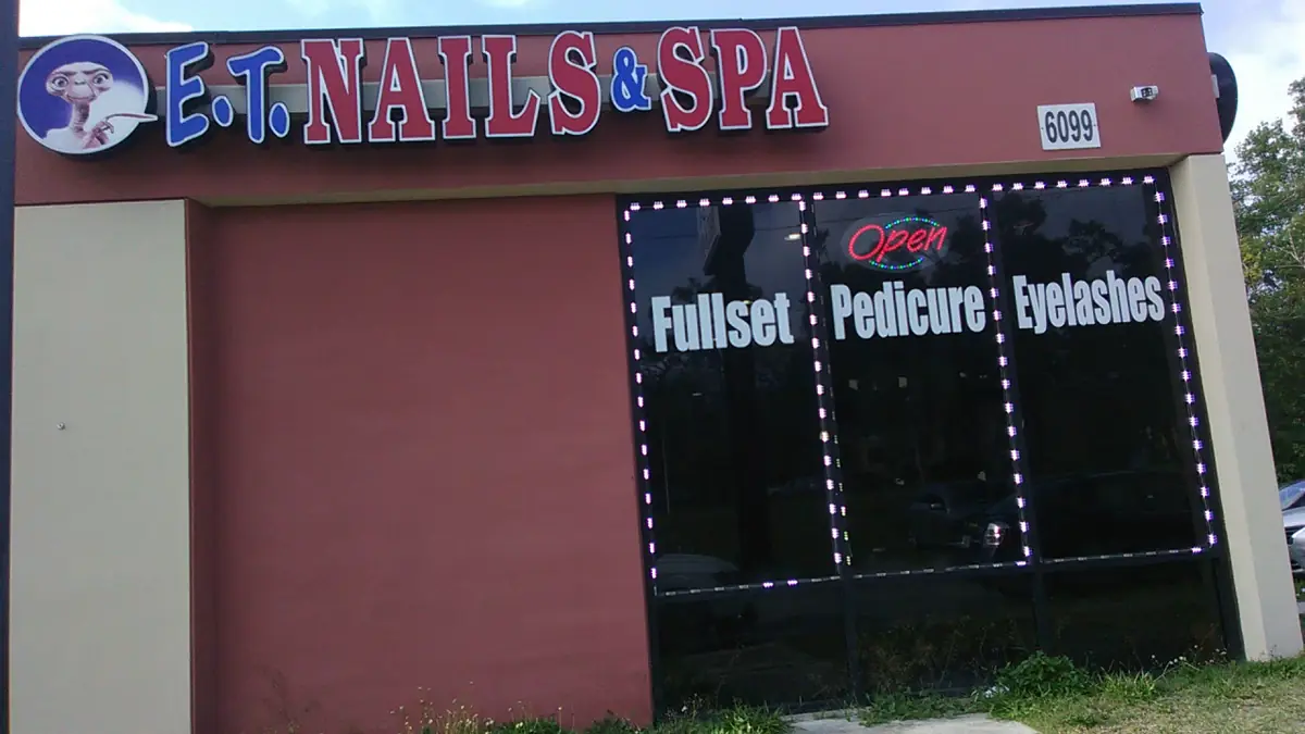 E.T. Nail & Spa photo (photo 1 of 3)