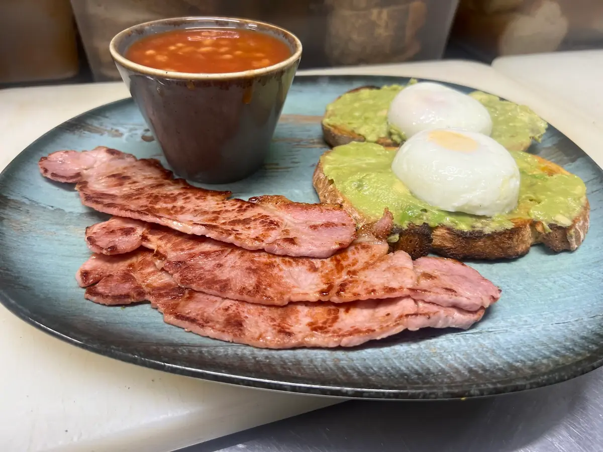 Bread & Breakfast photo (photo 2 of 3)