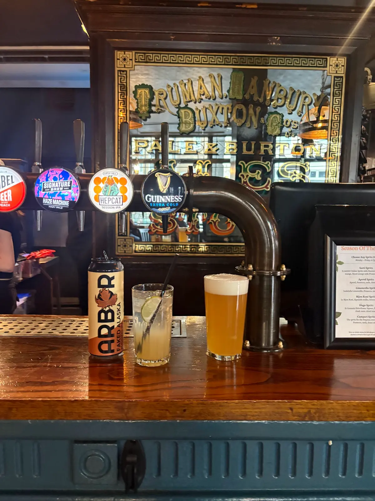The Southwark Tavern photo (photo 2 of 3)