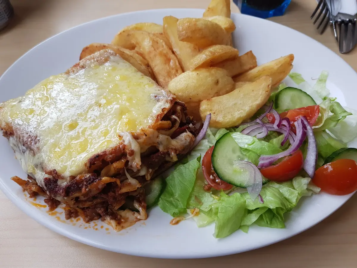 Queen Elizabeth Cafe photo (photo 3 of 3)