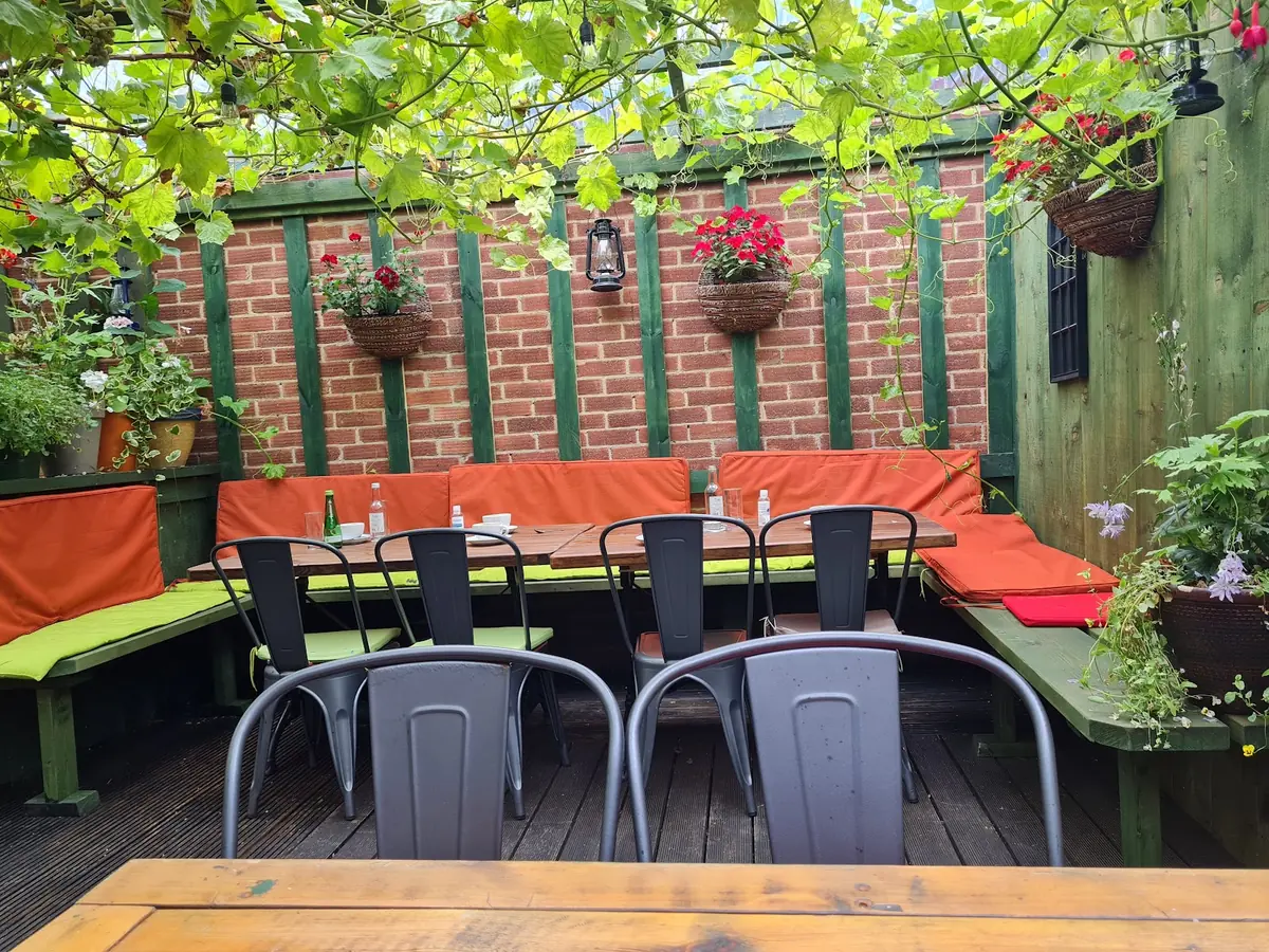 Artisan Meze & Wine Bar photo (photo 4 of 4)