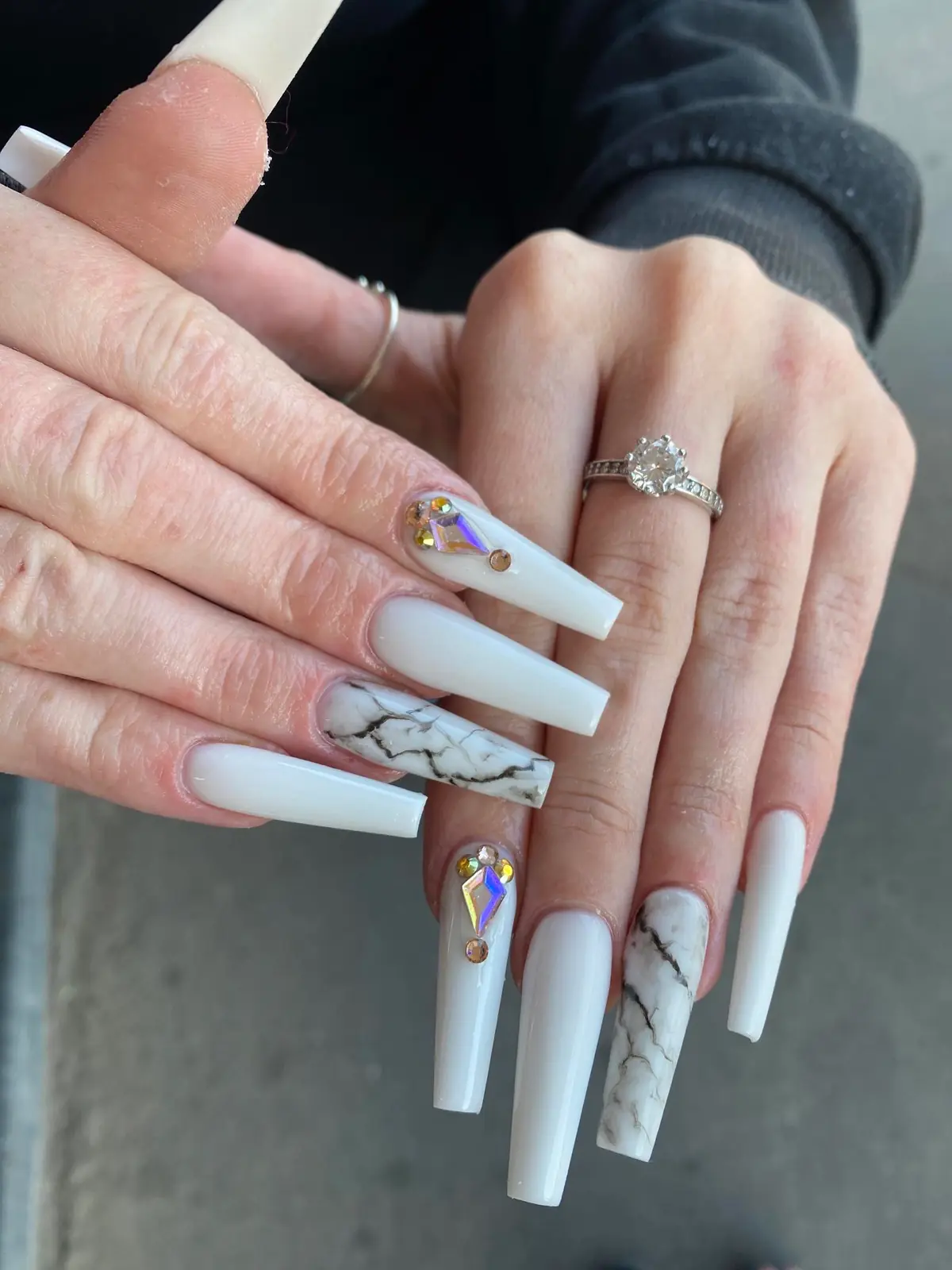 Nail Bar