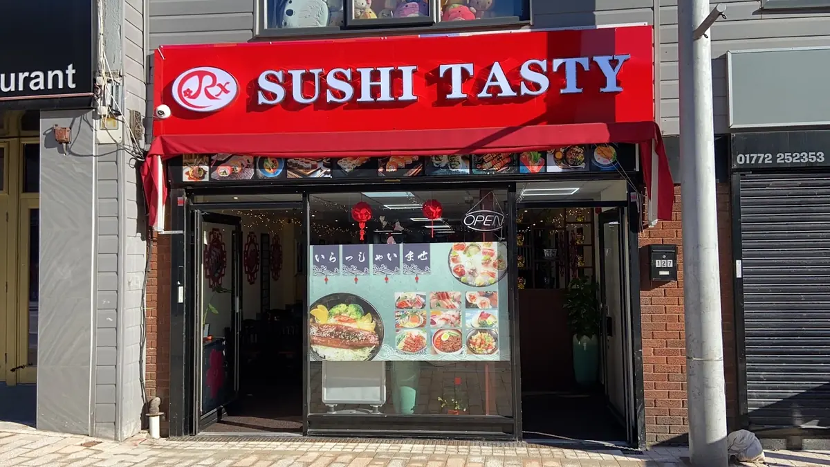 Sushi Tasty photo (photo 1 of 3)