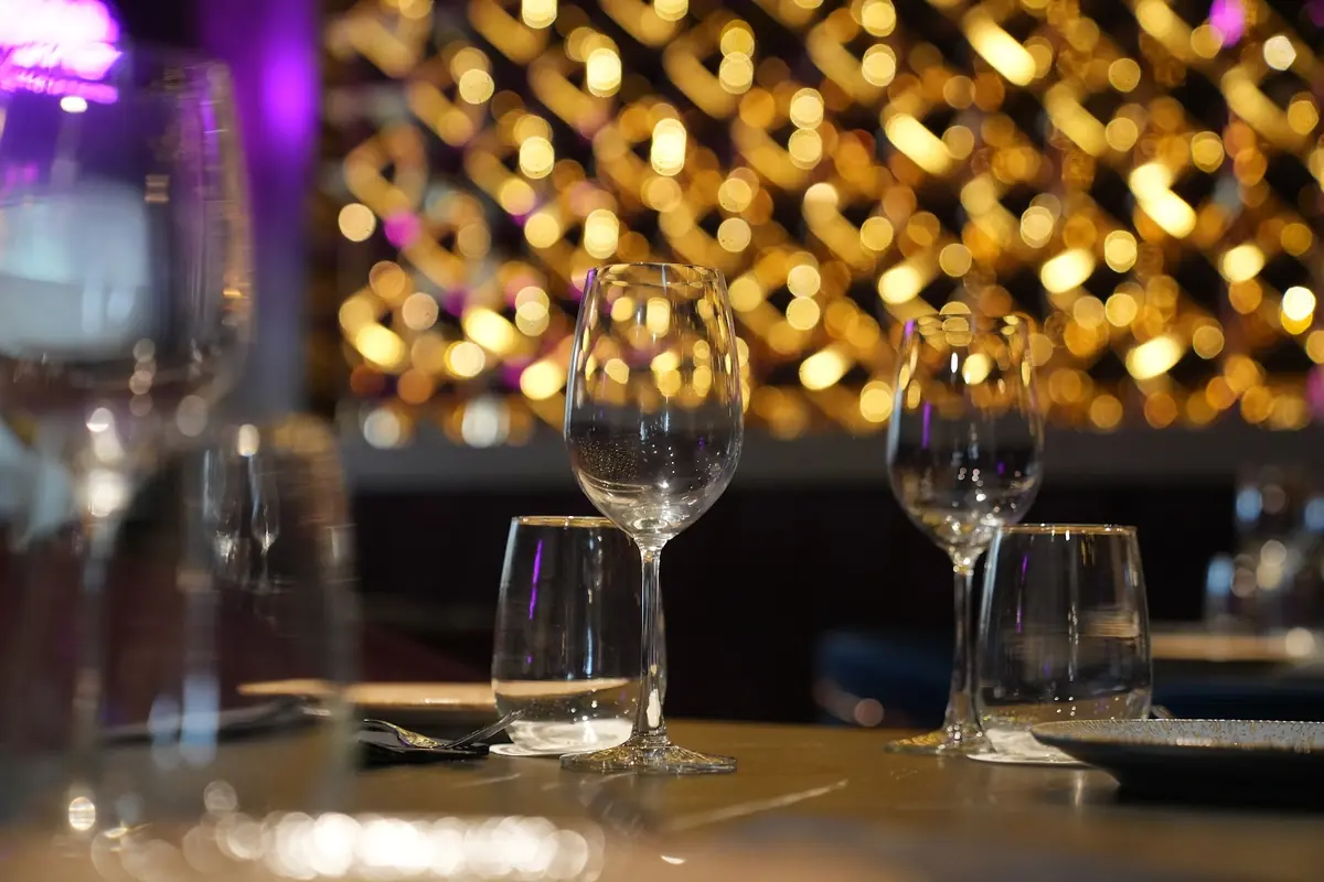 De Roya — Mediterranean restaurants in Barking