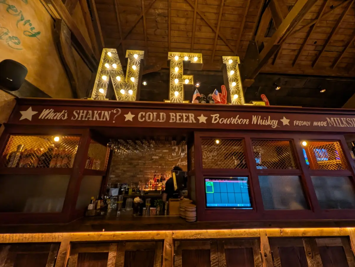 Hickory's Smokehouse York photo (photo 2 of 3)