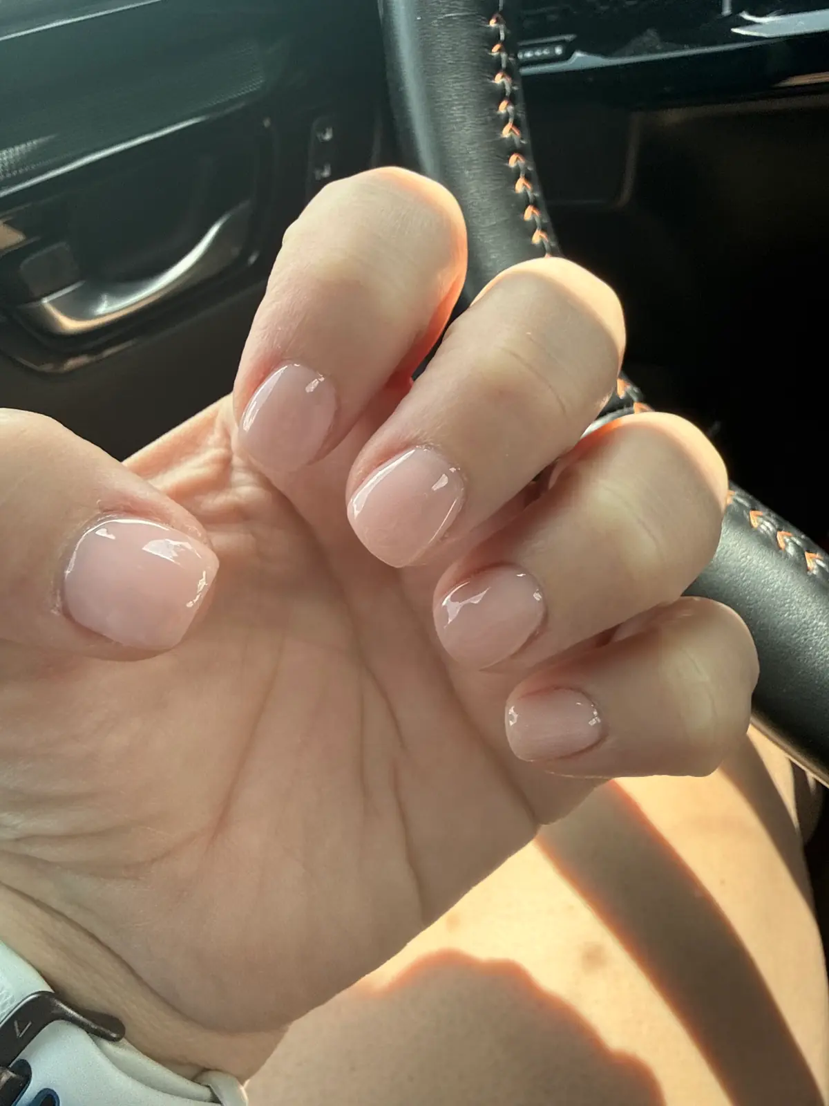 Lola Vie Nail Spa photo (photo 3 of 3)