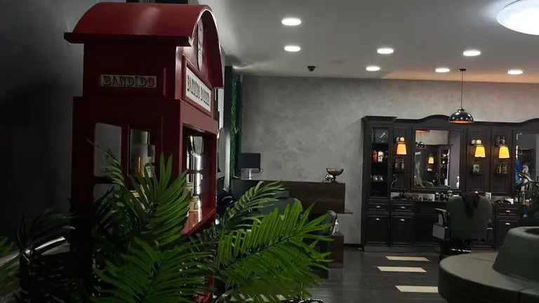 Hairdresser Oscar Yonca Öcal — Hair Salons in Rastatt