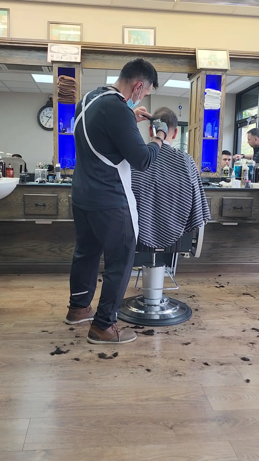 W5 BARBERS photo (photo 1 of 3)