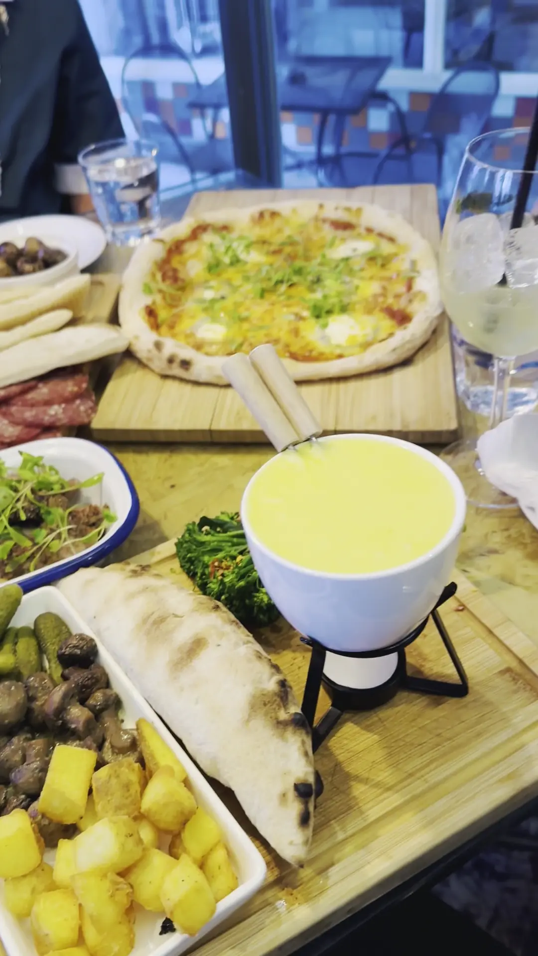 d'Arry's Restaurant, Bar & Cheesemonger photo (photo 1 of 3)