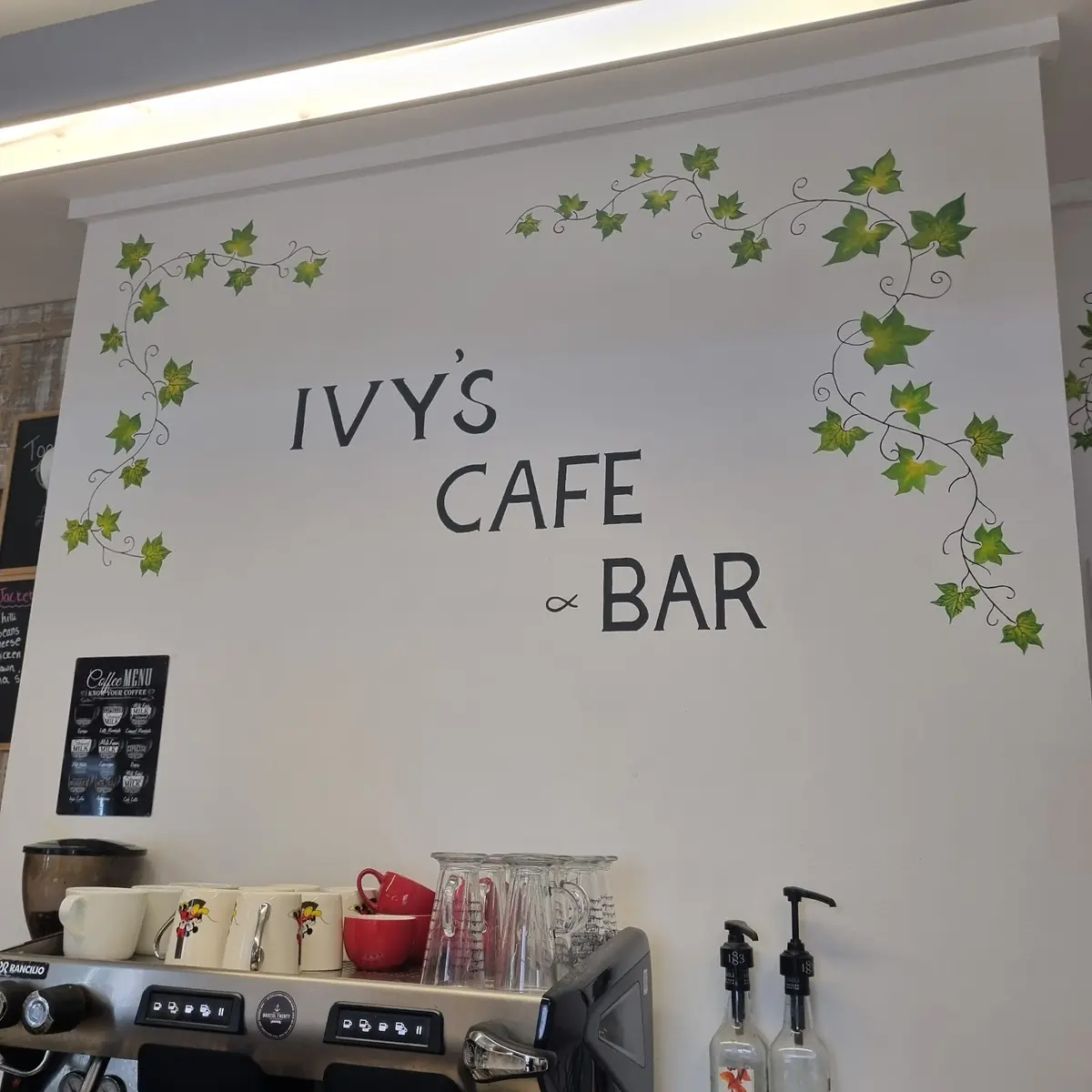 Ivy's Cafe & Bar photo (photo 3 of 3)