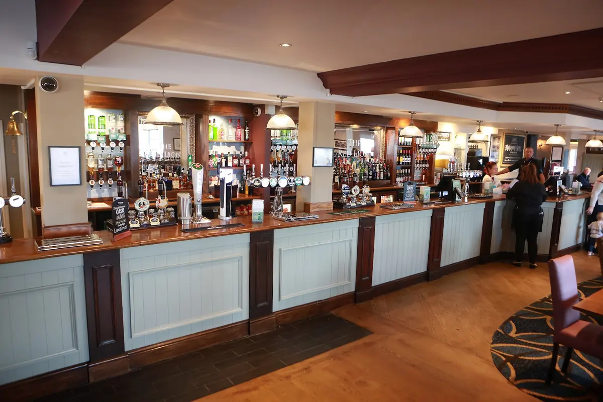 Red Lion photo (photo 1 of 3)