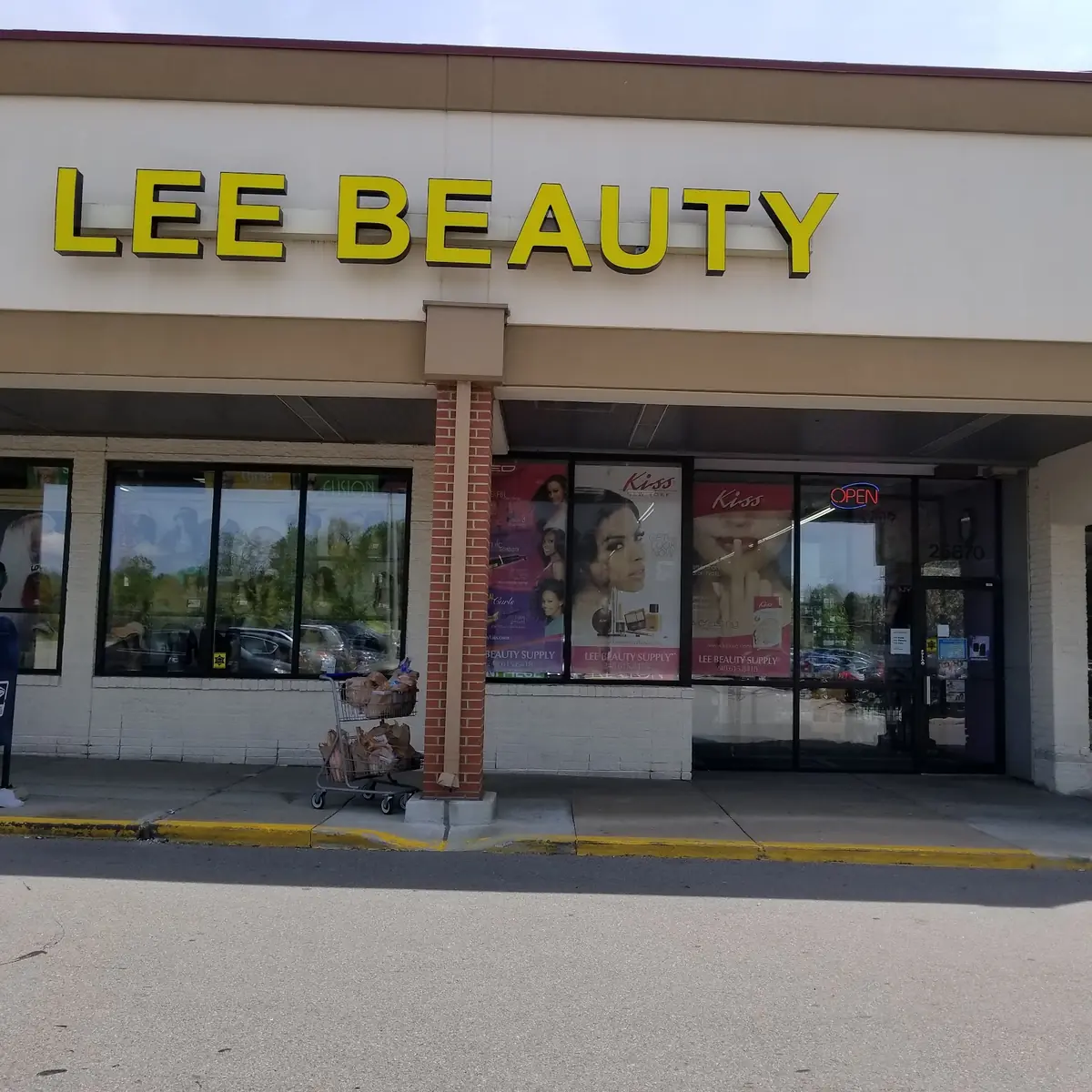 I Love You Beauty Supply photo (photo 2 of 3)