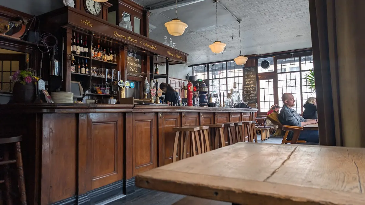 Queens Head & Artichoke photo (photo 3 of 3)