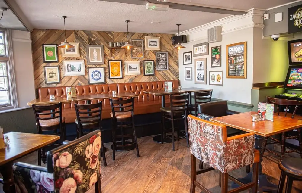 Spread Eagle Bury St Edmunds — Bars in Bury Saint Edmunds