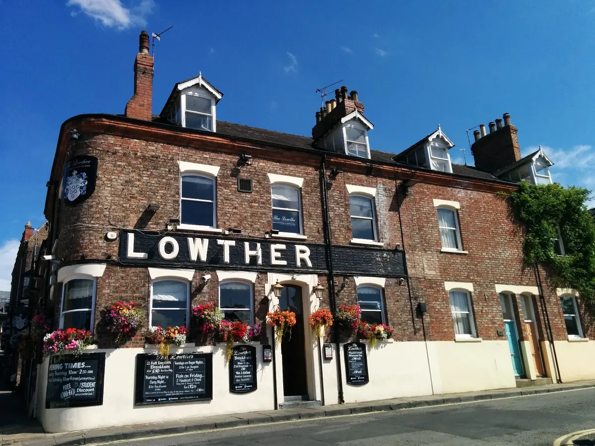 The Lowther photo (photo 1 of 3)