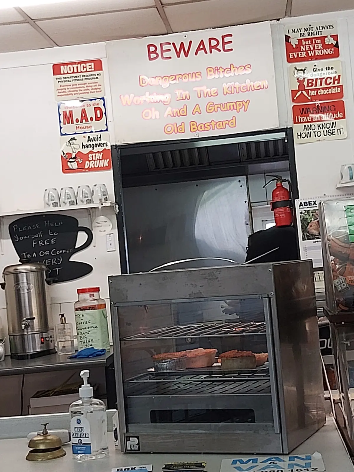 M.T.Bellys Cafe photo (photo 2 of 3)