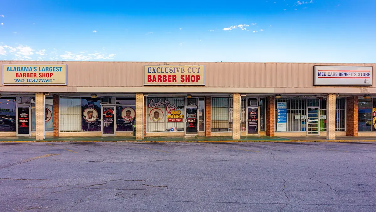 Exclusive Cuts Barber Shop photo (photo 1 of 3)