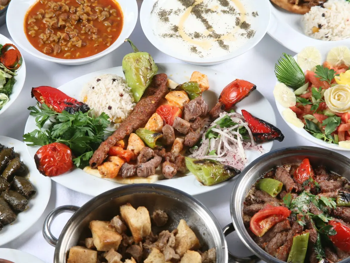 The Meldiz Mediterranean Restaurant photo (photo 2 of 3)