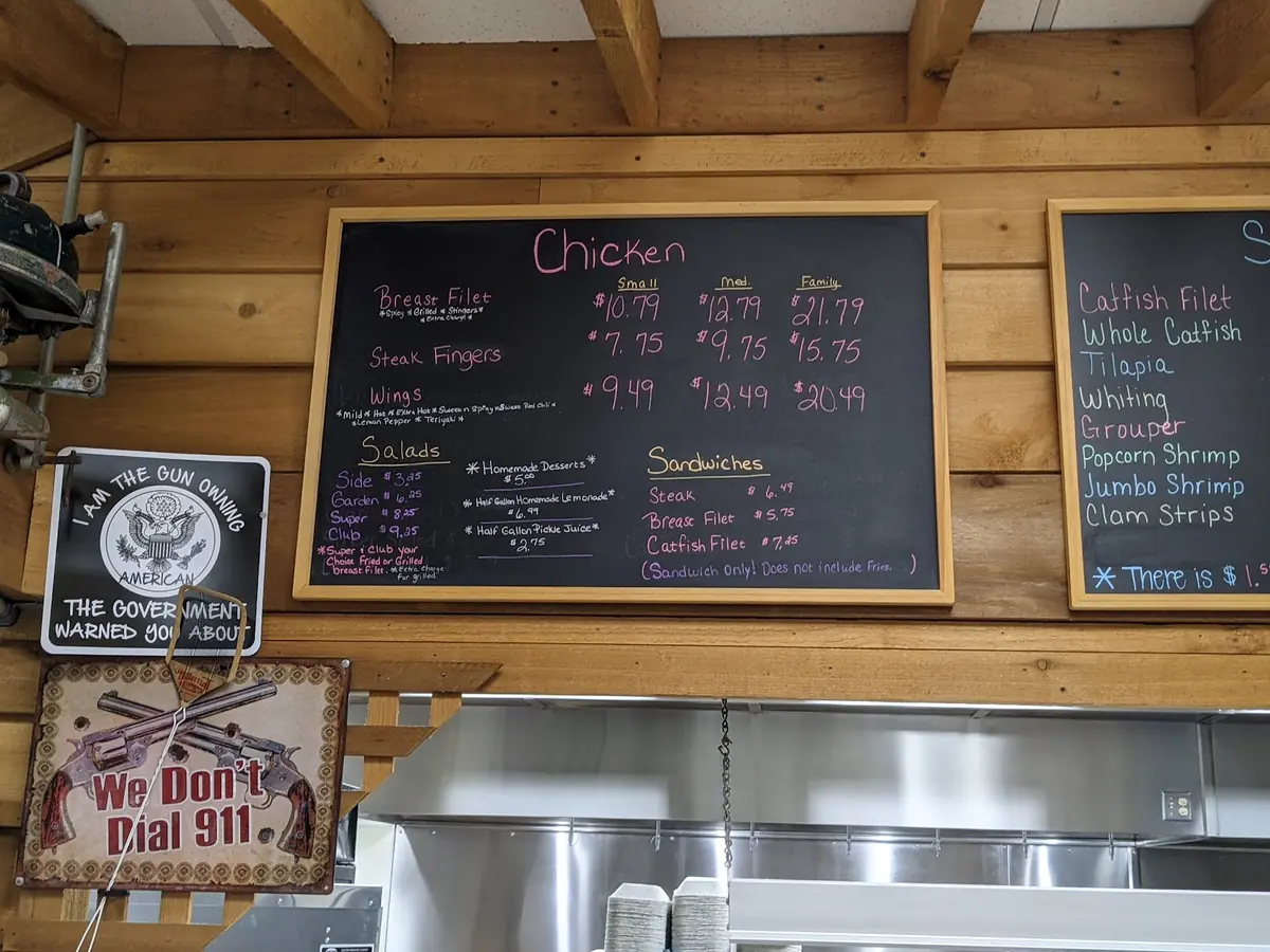 Zeb's Seafood & Chicken photo (photo 1 of 2)