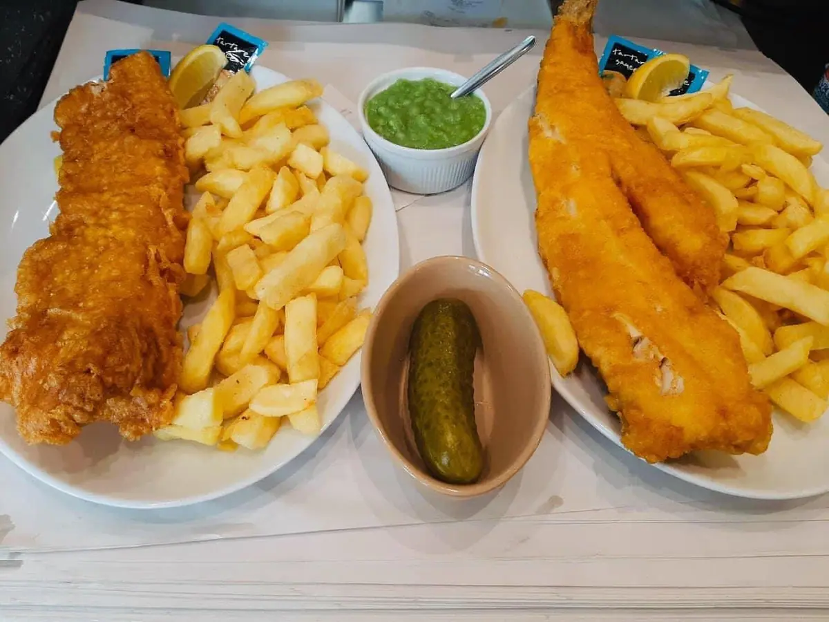 Essex Fish Bar (Chadwell St Mary) — Fish & chips shops in Grays