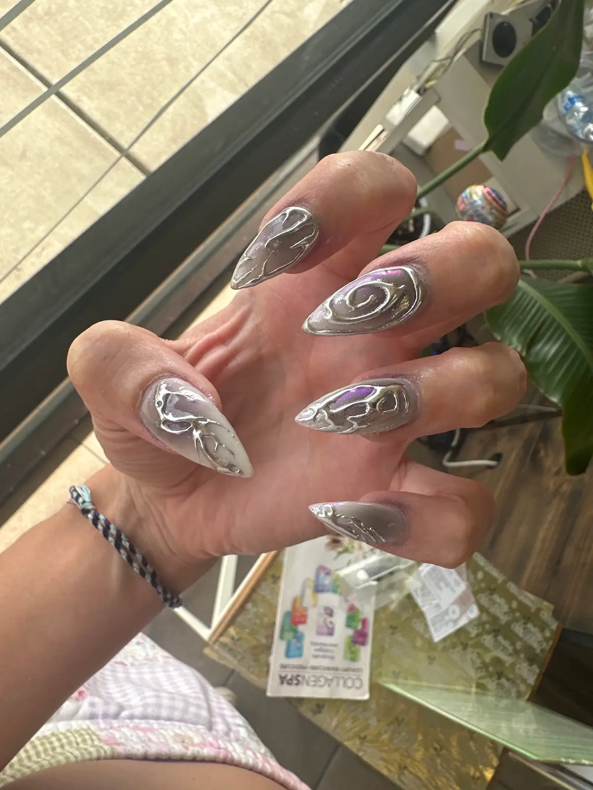 Polished Nail Salon LKN photo (photo 1 of 3)
