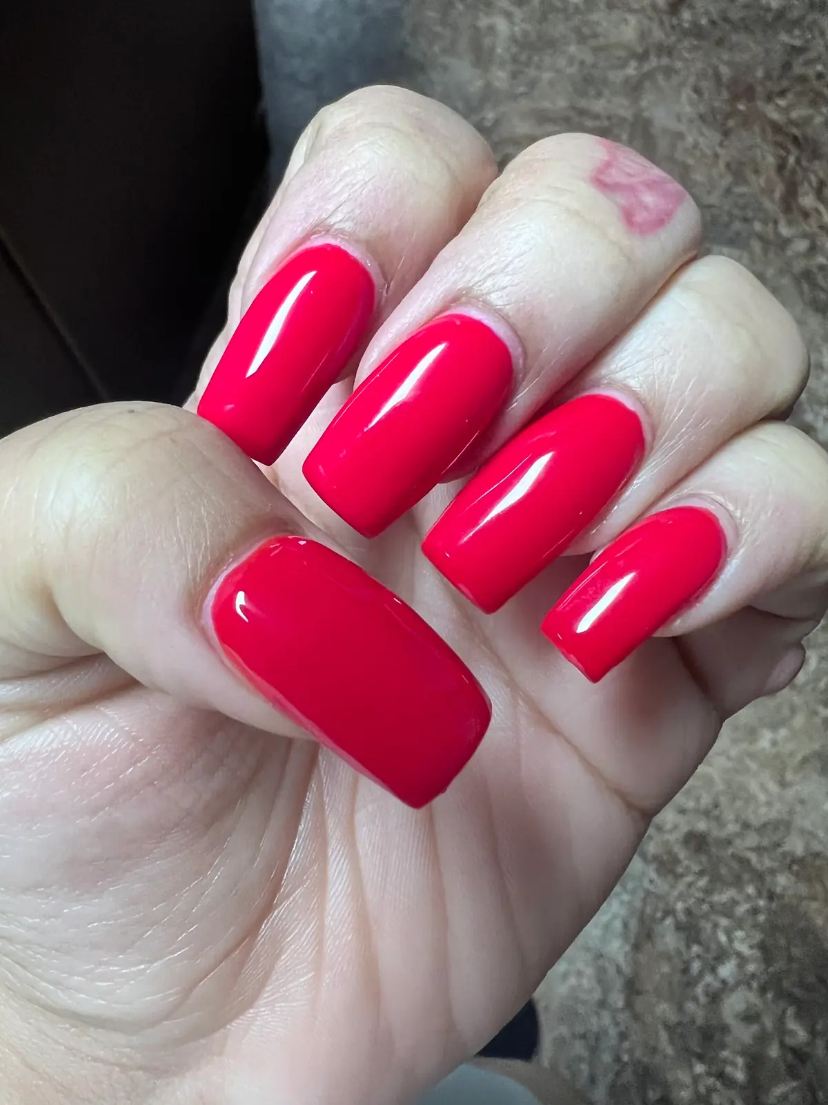V Spa & Nail Studio