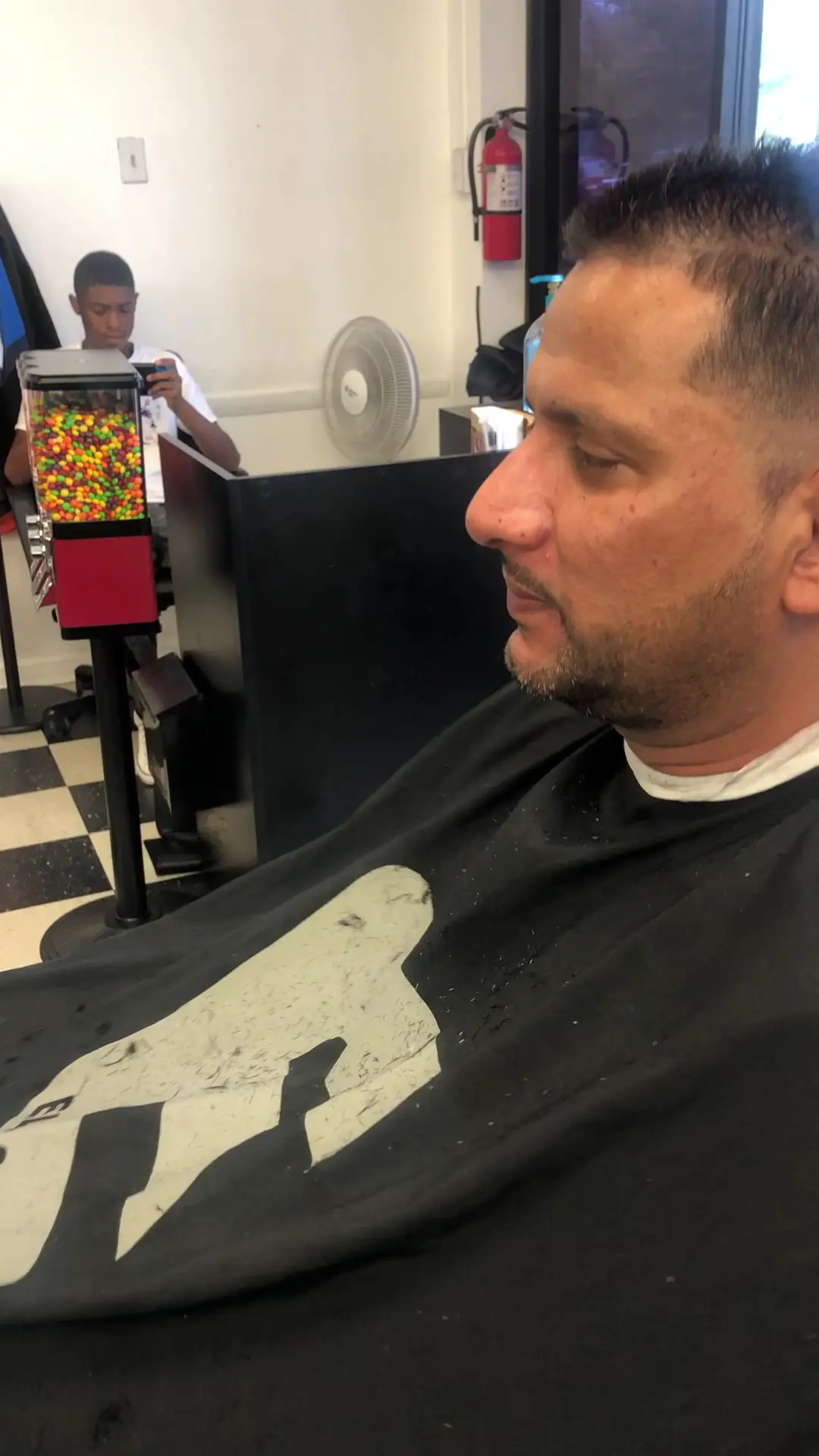 Simply Blessed Barber and Beauty photo (photo 4 of 7)