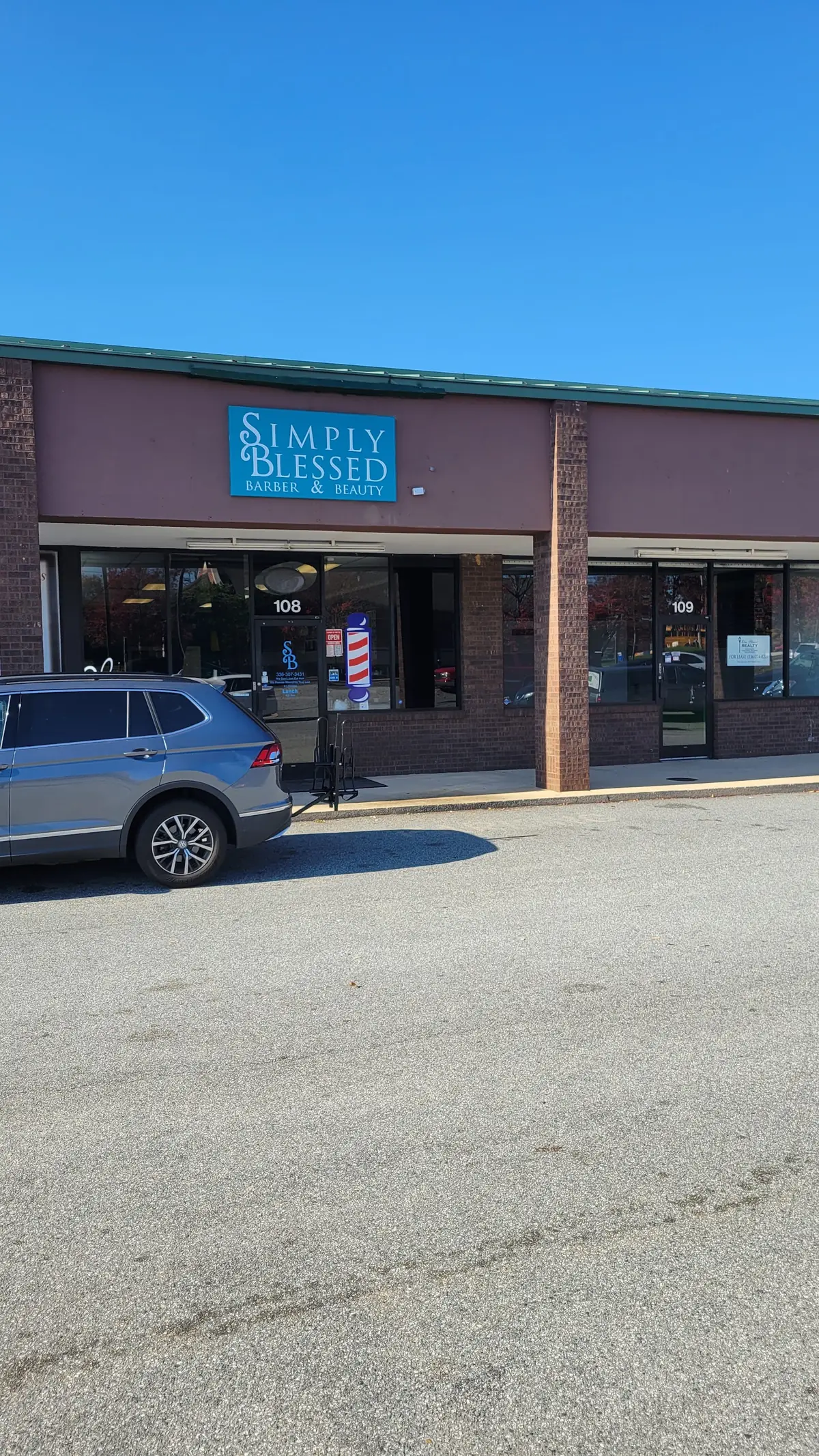 Simply Blessed Barber and Beauty photo (photo 2 of 7)