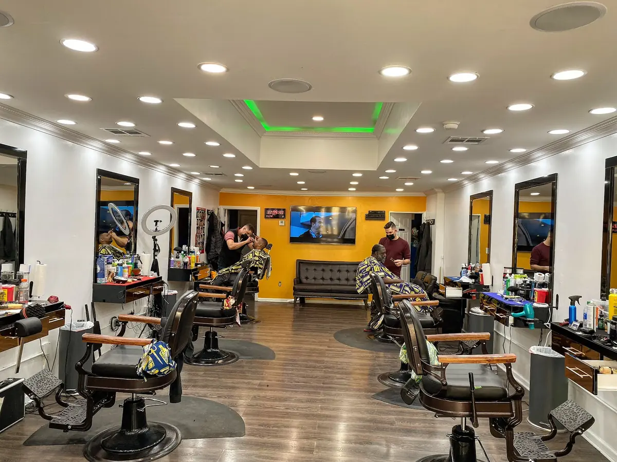Diamond Barber Shop — Barbershops in Bayonne