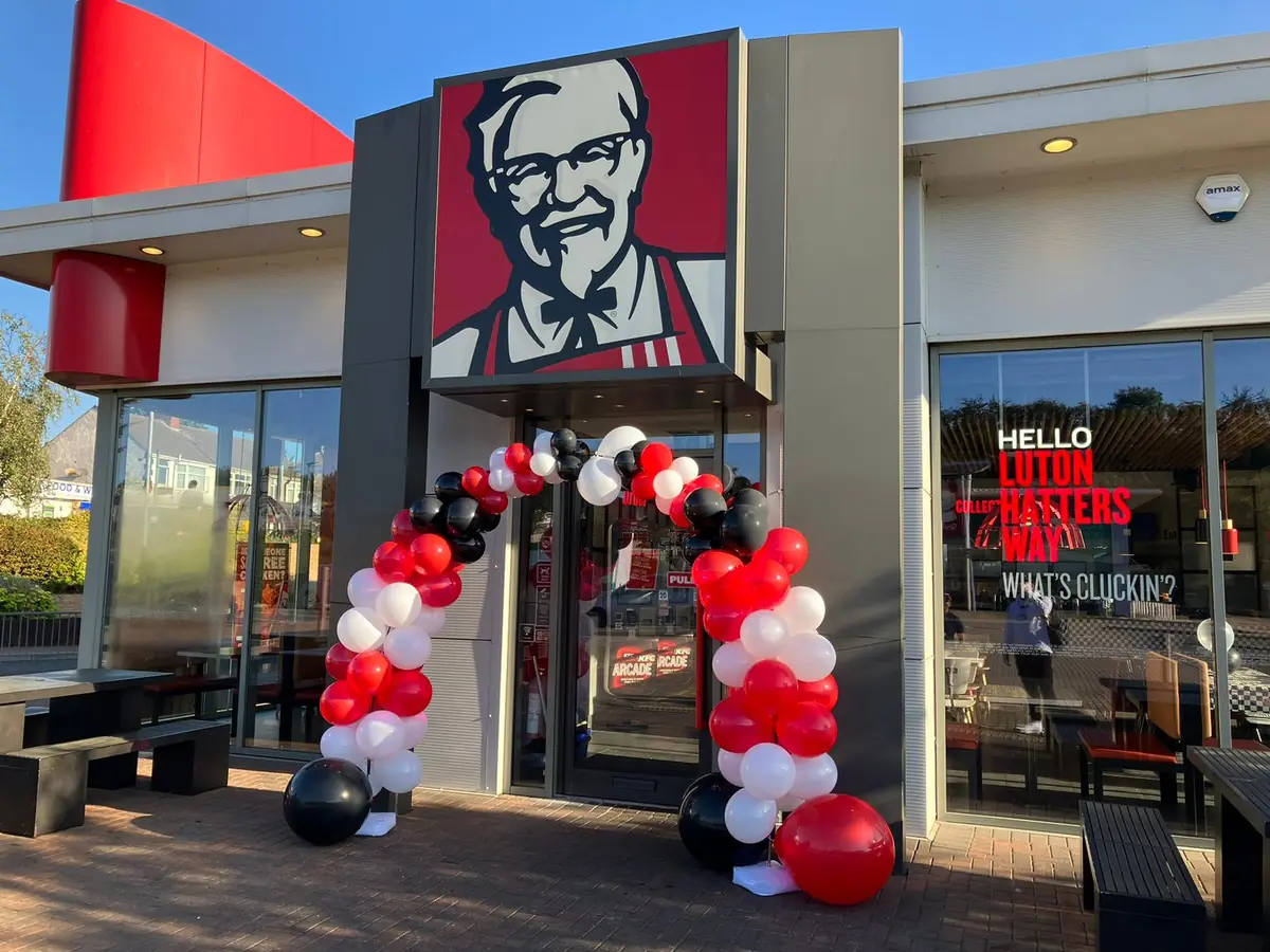 KFC Luton - Hatters Way Retail Park photo (photo 2 of 3)