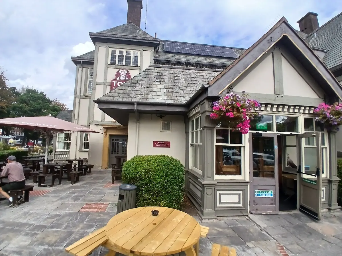 Toby Carvery Quinton photo (photo 3 of 3)