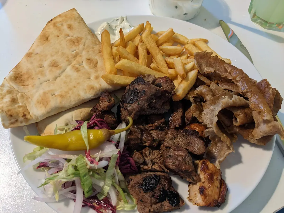 Rhos Pizza Kebab photo (photo 3 of 3)