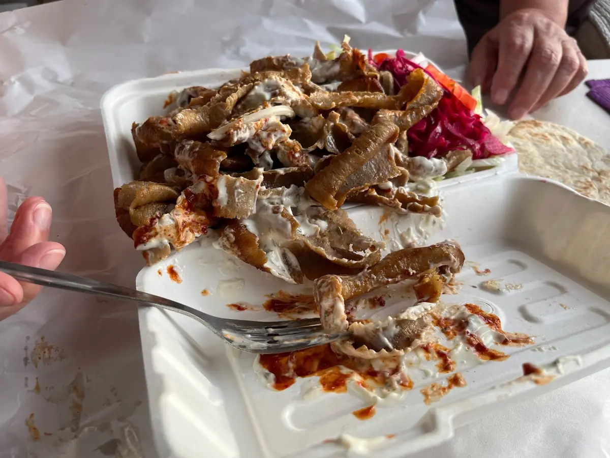 Rhos Pizza Kebab photo (photo 2 of 3)