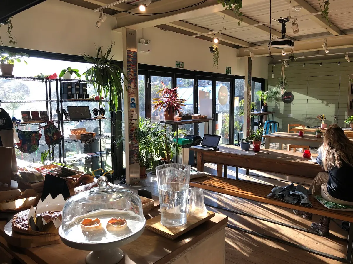 Thingy Cafe — Cafes in London