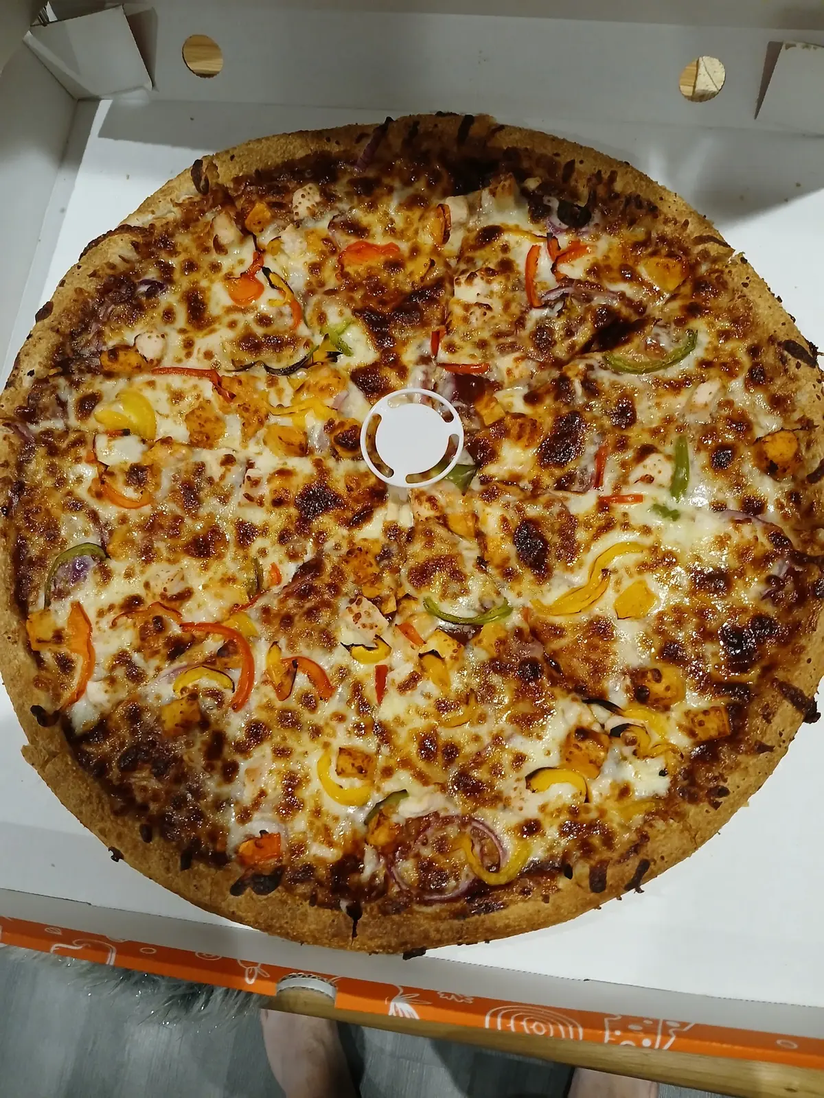 Queens Pizza photo (photo 1 of 3)