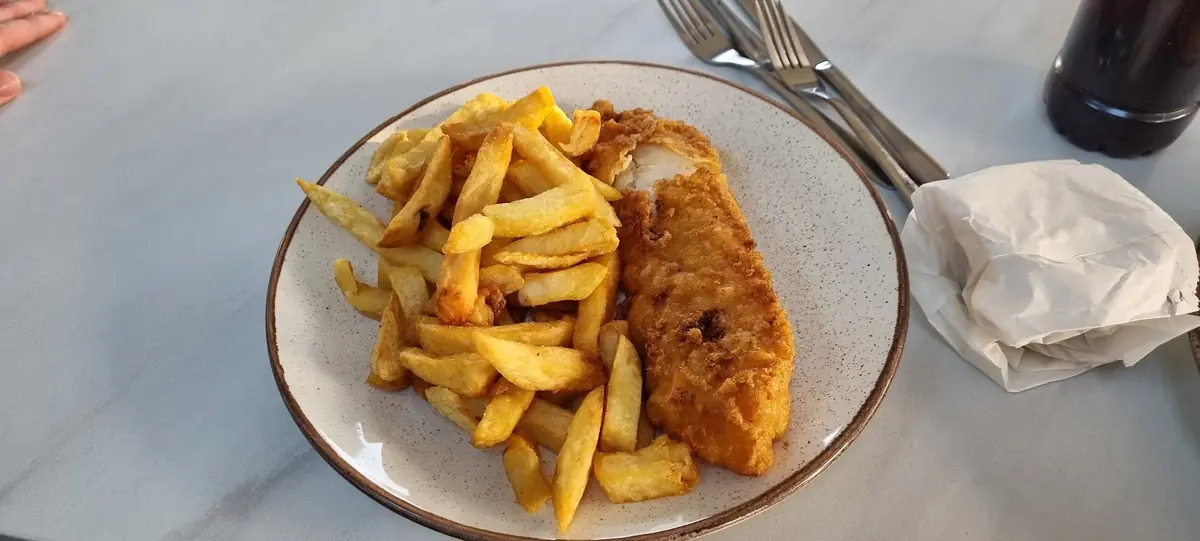 Highlanes Fish & Chips photo (photo 1 of 3)