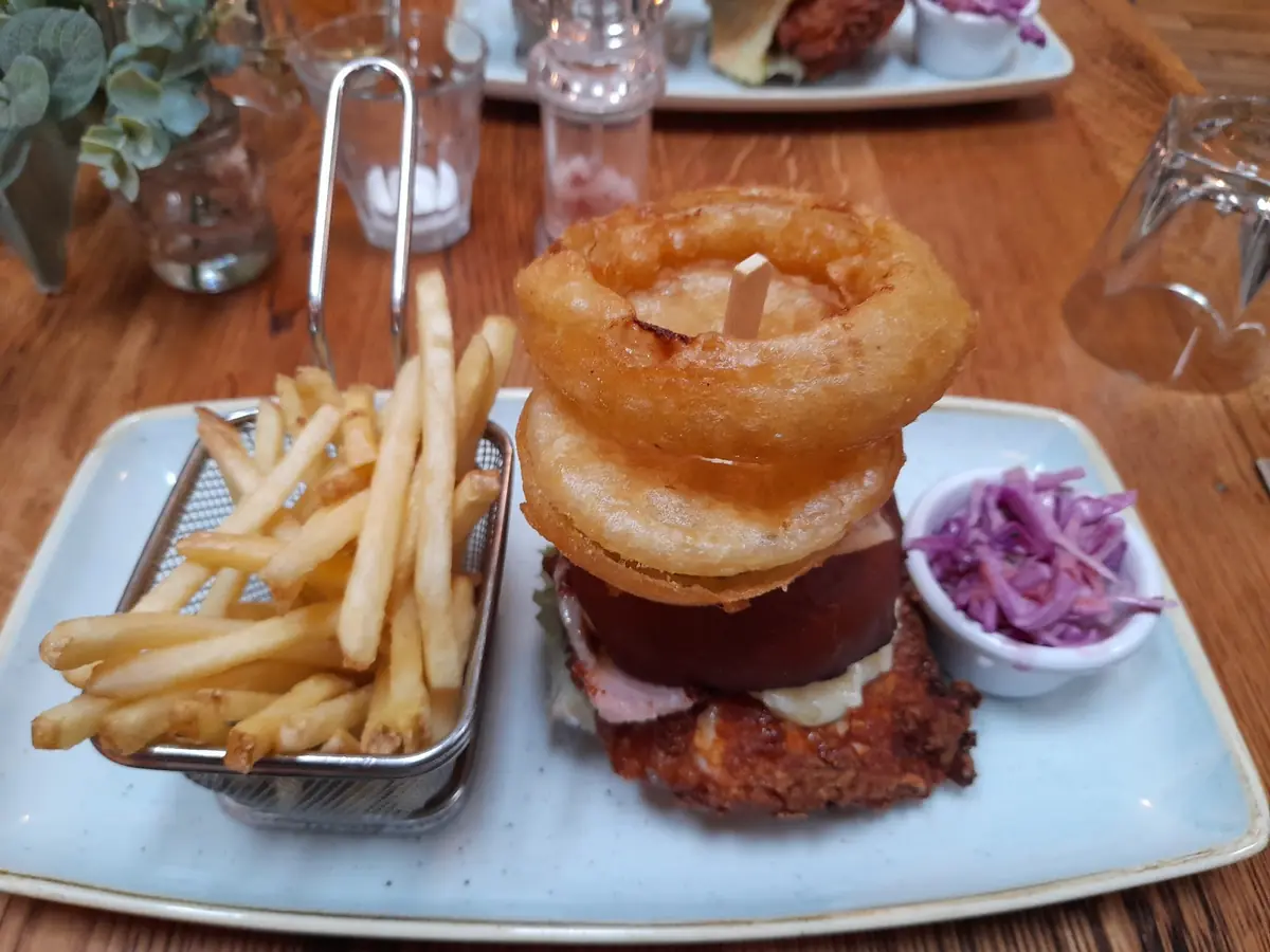 The Fountain Village Pub & Kitchen