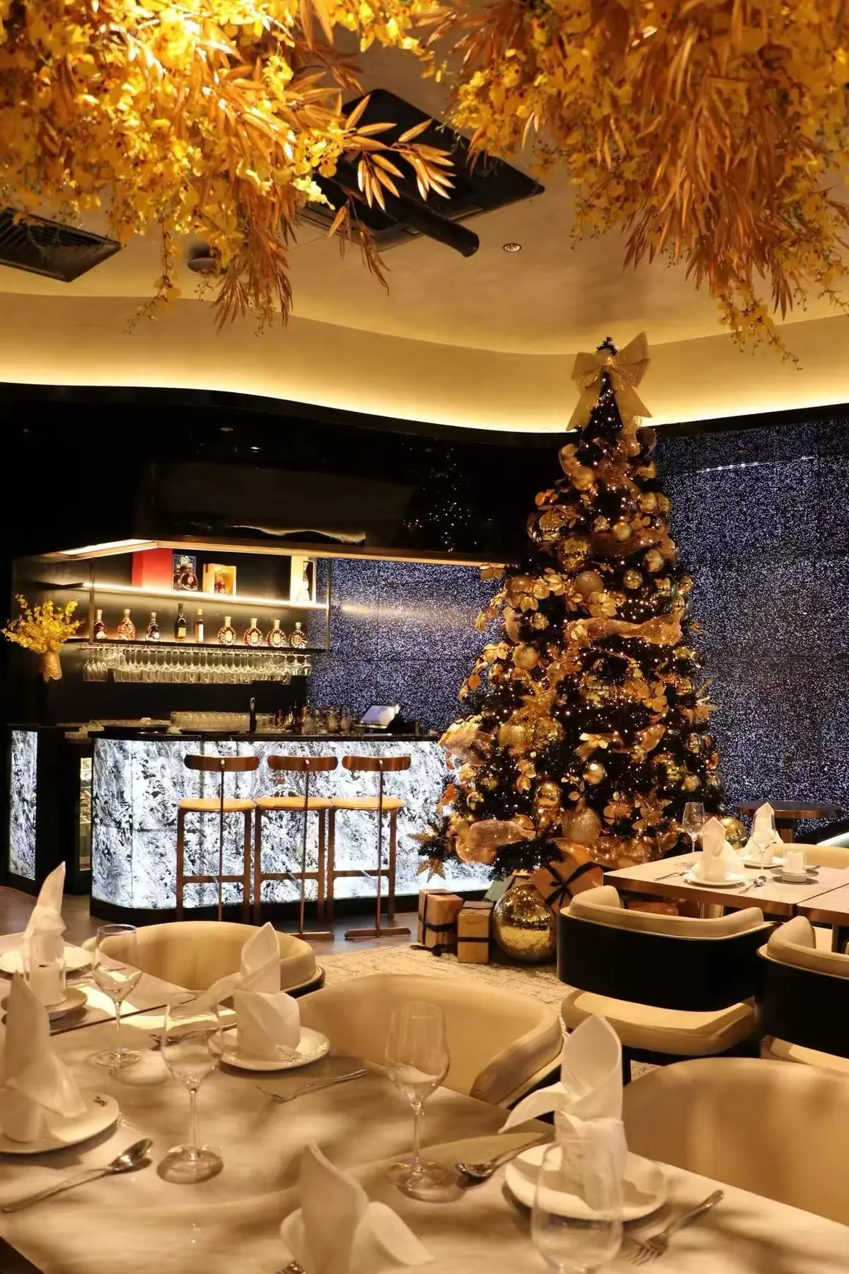 Inside Tang Dynasty, Altrincham