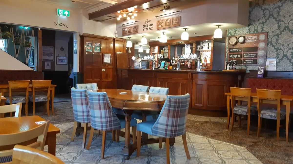 Biggin Hall — Bars in Coventry